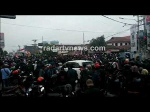 DEMO Ribuan Mahasiswa Lampung Bergerak Memadati Jalan Wolter Monginsidi Menolak RUU KUHP
