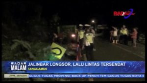 Jalinbar Longsor, Lalin Sempat Tersendat