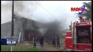 Ruko Penuh BBM Ludes Terbakar