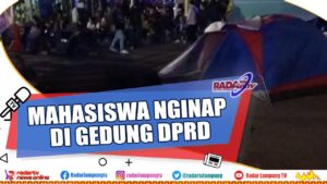Dilarang Menginap, Masa Bubarkan Diri