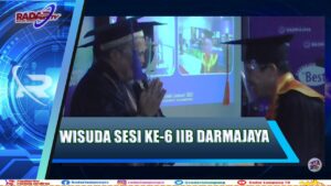 Wisuda Sesi ke 6 IIB Darmajaya, 31 Mahasiswa Cumlaude