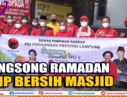 Songsong Ramadan, PDIP Bersih Masjid