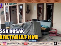 Massa Rusak Sekretariat HMI