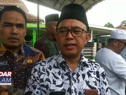 Jamaah Haji Kloter 57 Tiba di Lampung, Keluarga Sukacita