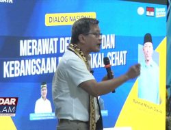 Rocky Gerung Ajak Jaga Demokrasi Dengan Akal Sehat