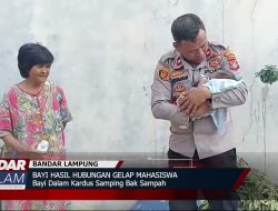 Bayi Dalam Kardus Samping Bak Sampah