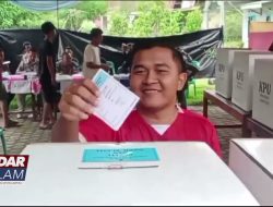 Ela Azwar Ungguli Dawam Ketut