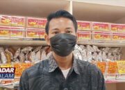 Toko Oleh oleh Diserbu Pengunjung
