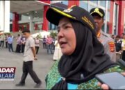 BANDAR LAMPUNG : Wali Kota Eva Lepas 13 Truk Bantuan Bencana Sumatra