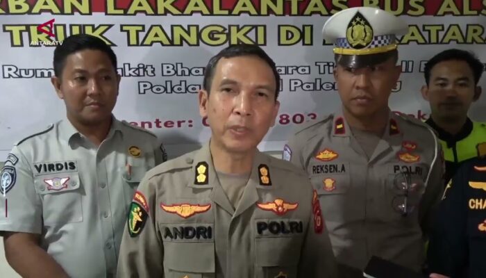16 jenazah korban kecelakaan als
