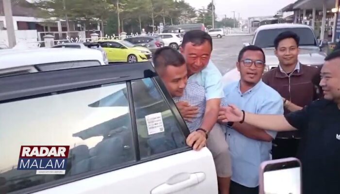 Suasana Haru Warnai Pembebasan Thio Stepanus